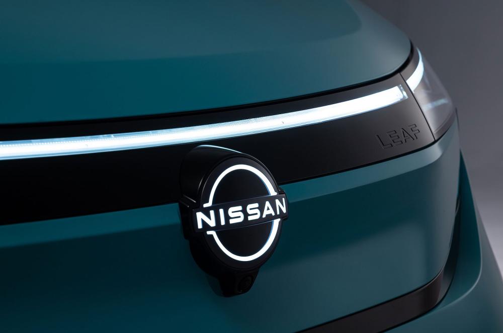 Nissan Leaf badge
