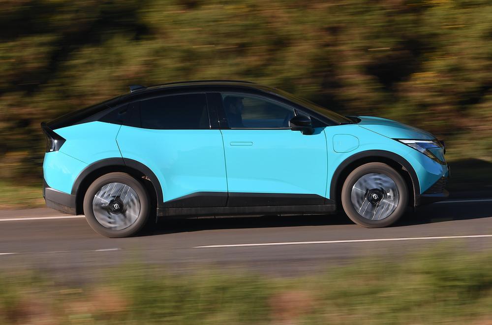 Nissan Leaf driving side