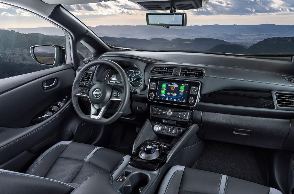 Nissan Leaf interior front seats