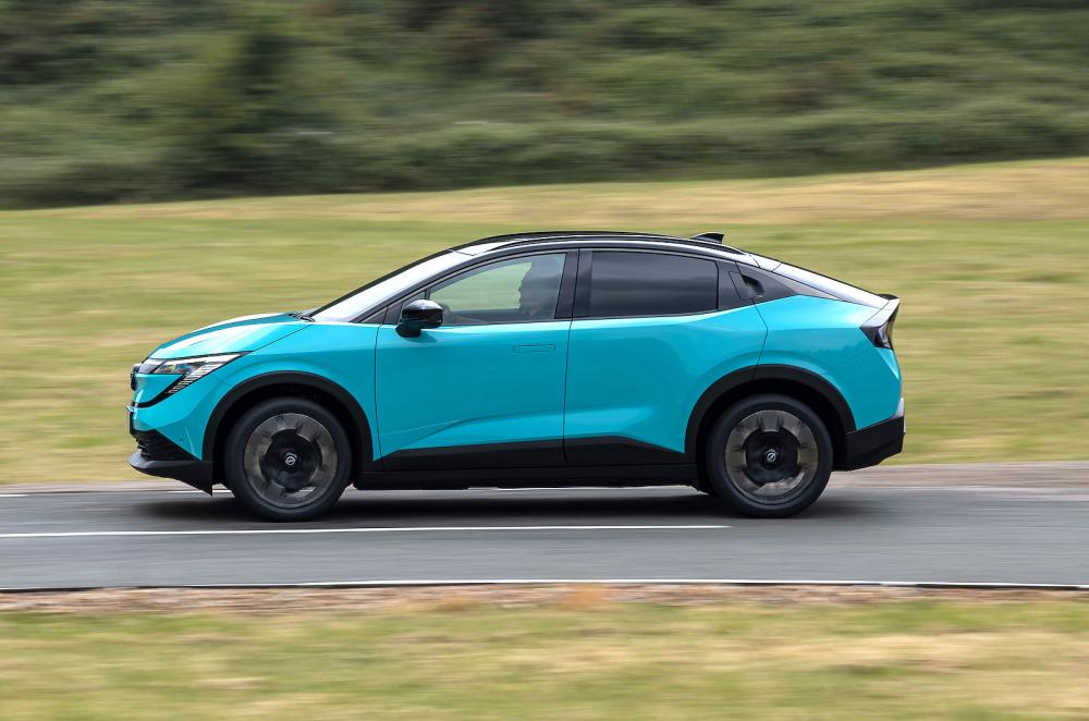 Nissan Leaf left driving