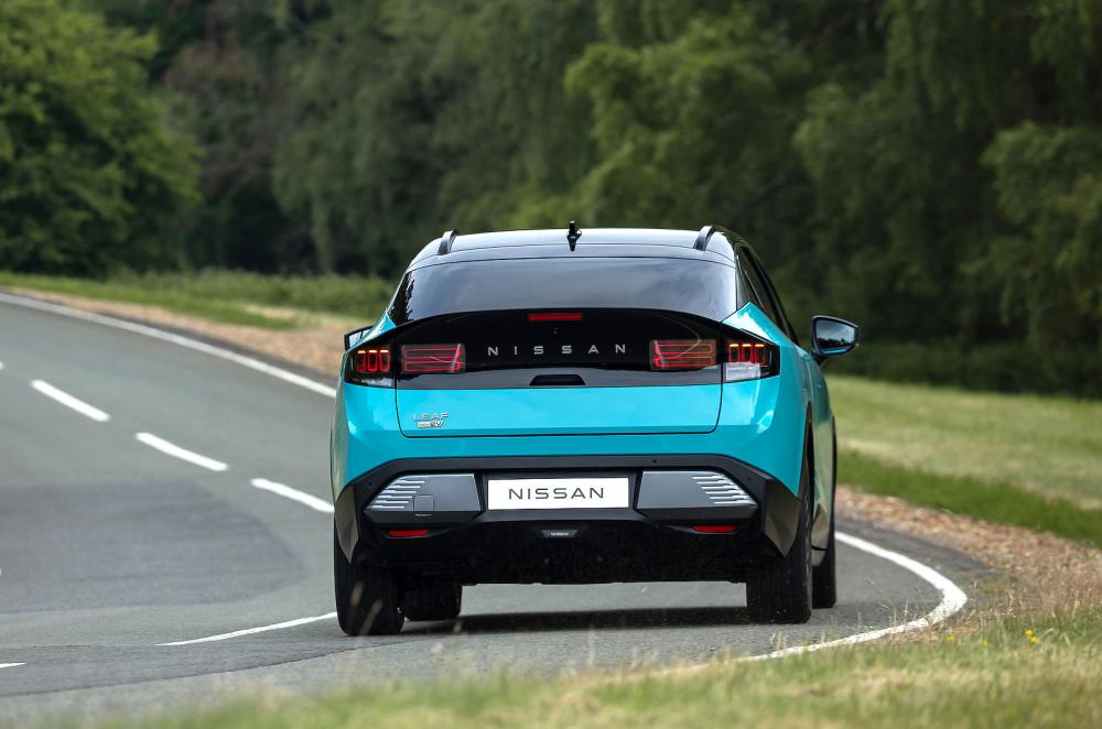 Nissan Leaf rear cornering