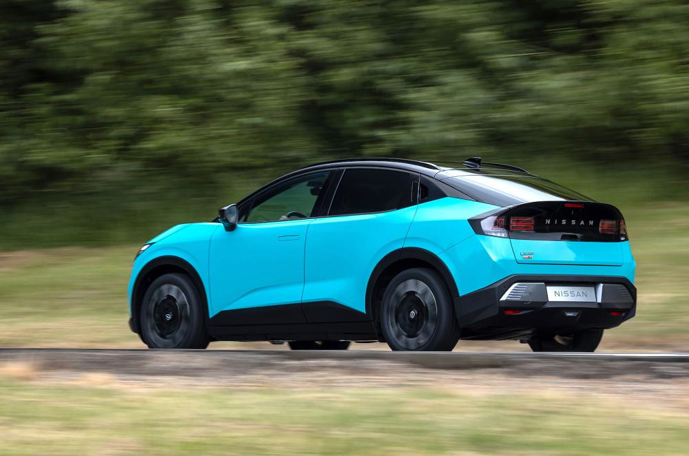 Nissan Leaf rear left driving