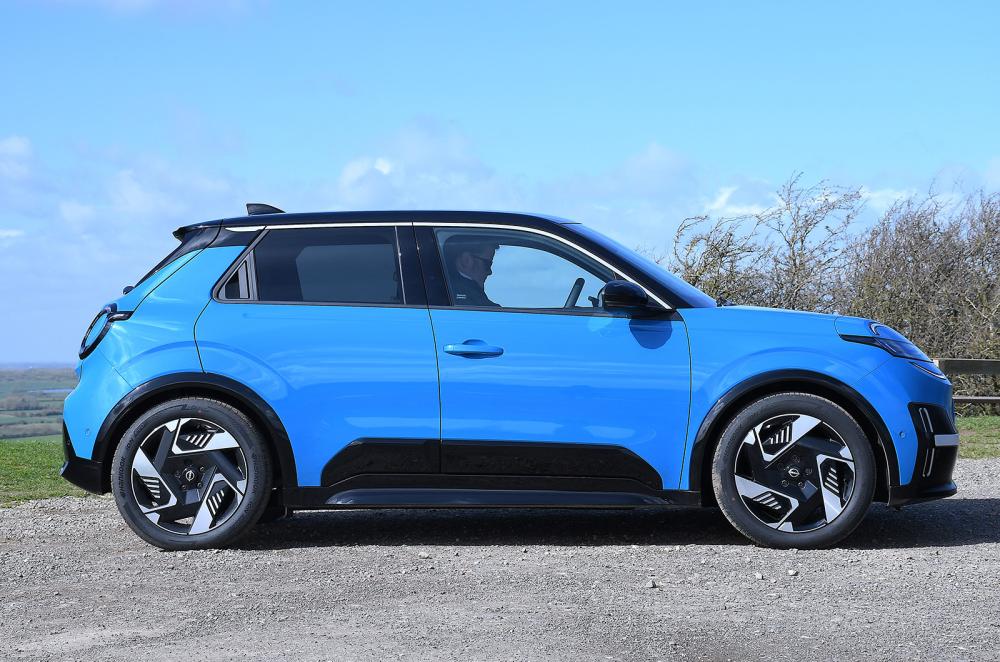 Nissan Micra static side