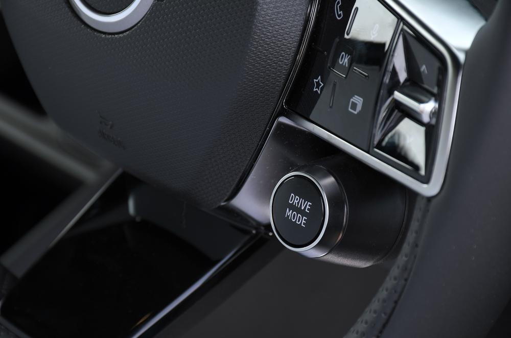 Nissan Micra steering wheel detail