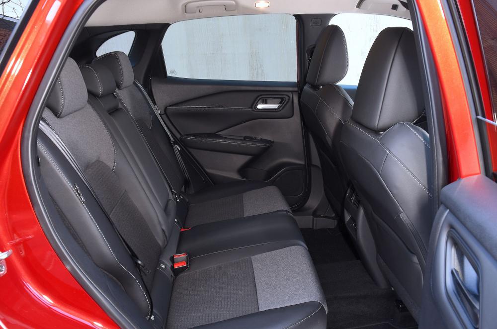 Nissan Qashqai back seats