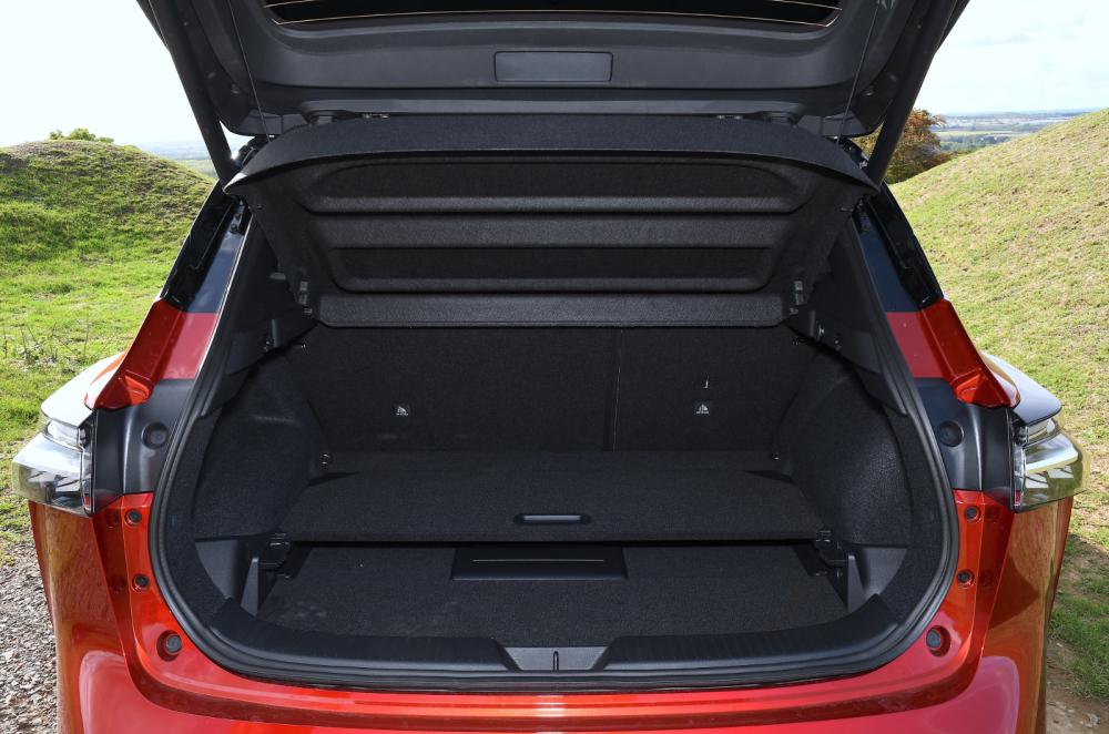 Nissan Qashqai boot