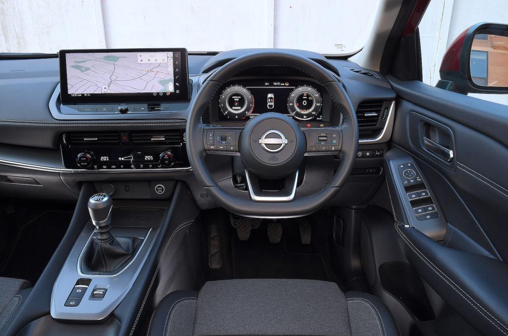 Nissan Qashqai dashboard
