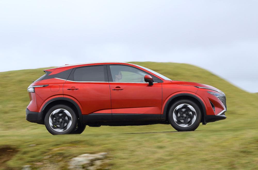Nissan Qashqai right driving