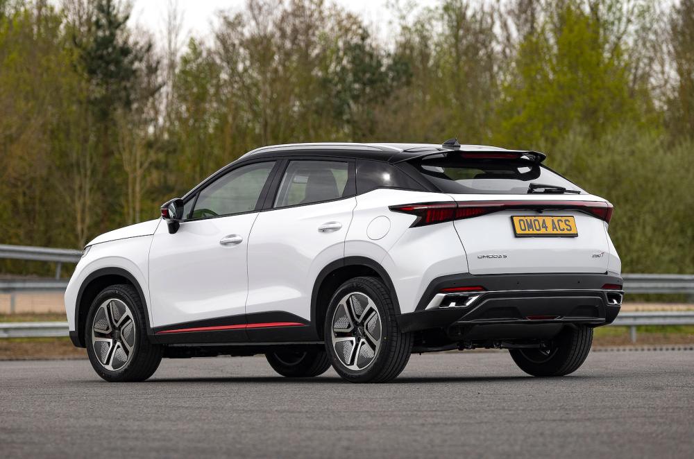 Omoda 5 rear left static