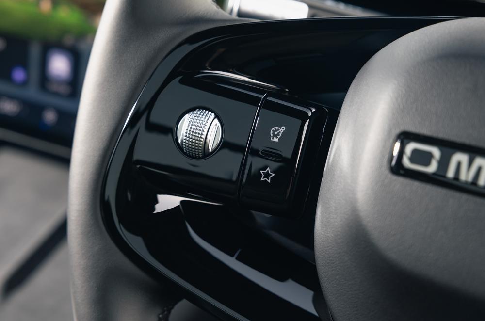 Omoda 7 steering wheel detail