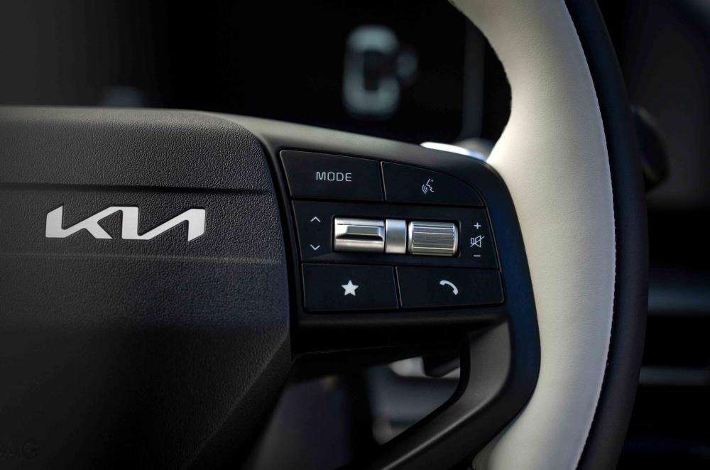 Kia Sportage interior details