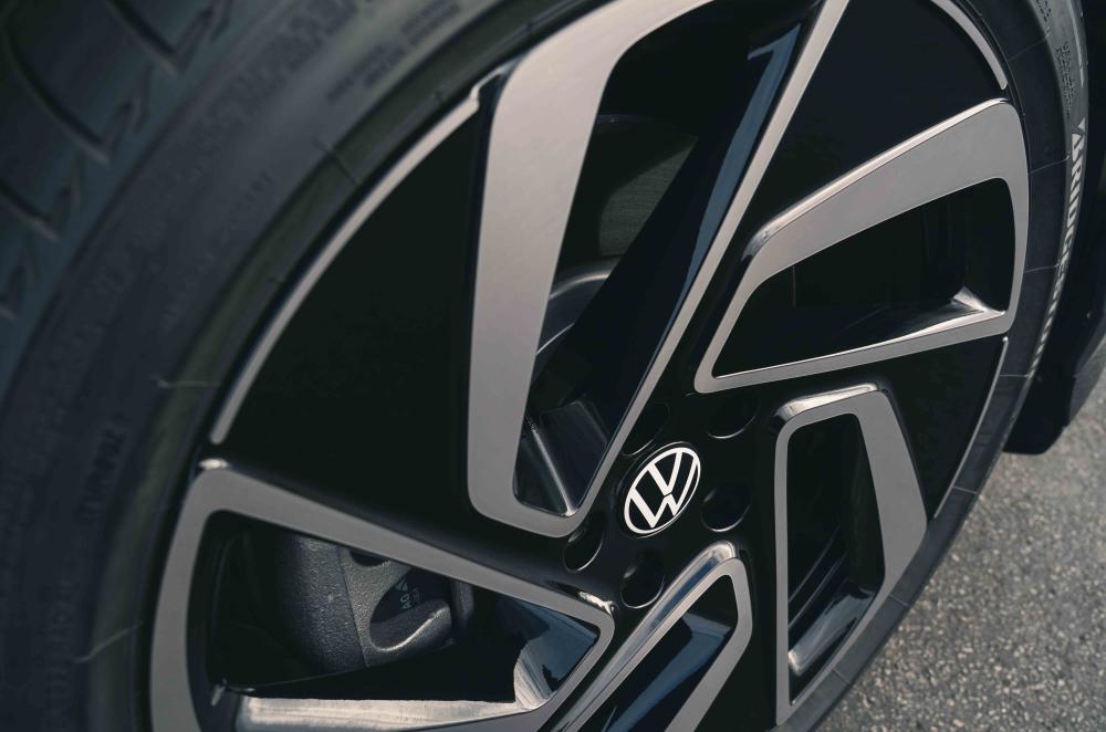 Volkswagen ID 7 exterior details