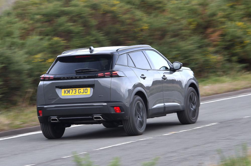 Peugeot 2008 rear right driving