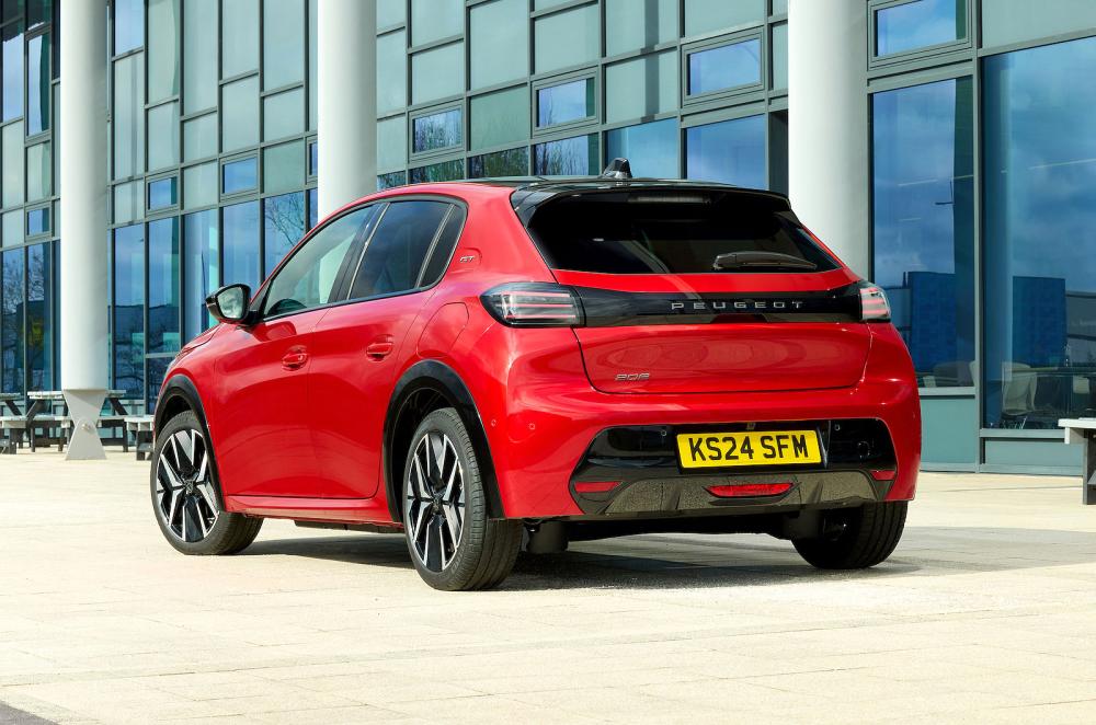 Red Peugeot 208 rear left static