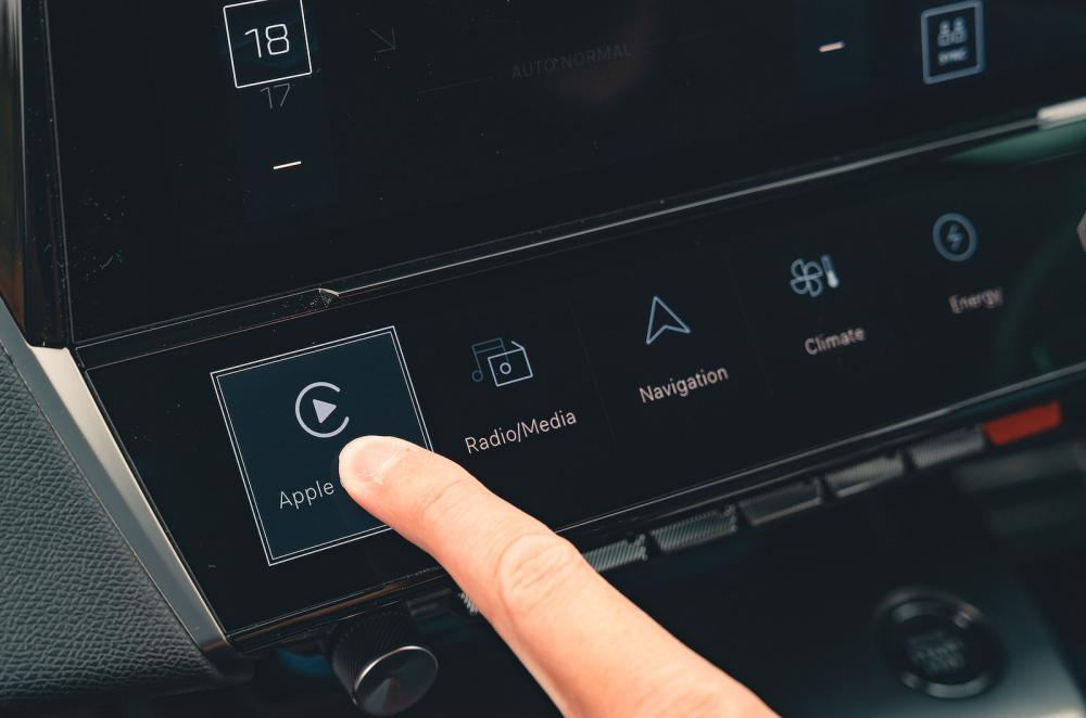 Peugeot 308 infotainment shortcuts