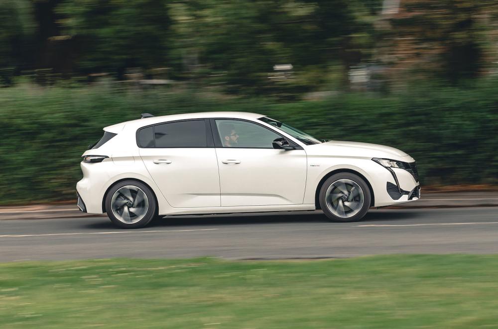 Peugeot 308 right driving