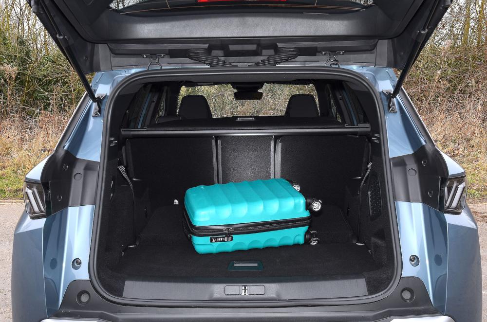 Peugeot 5008 boot