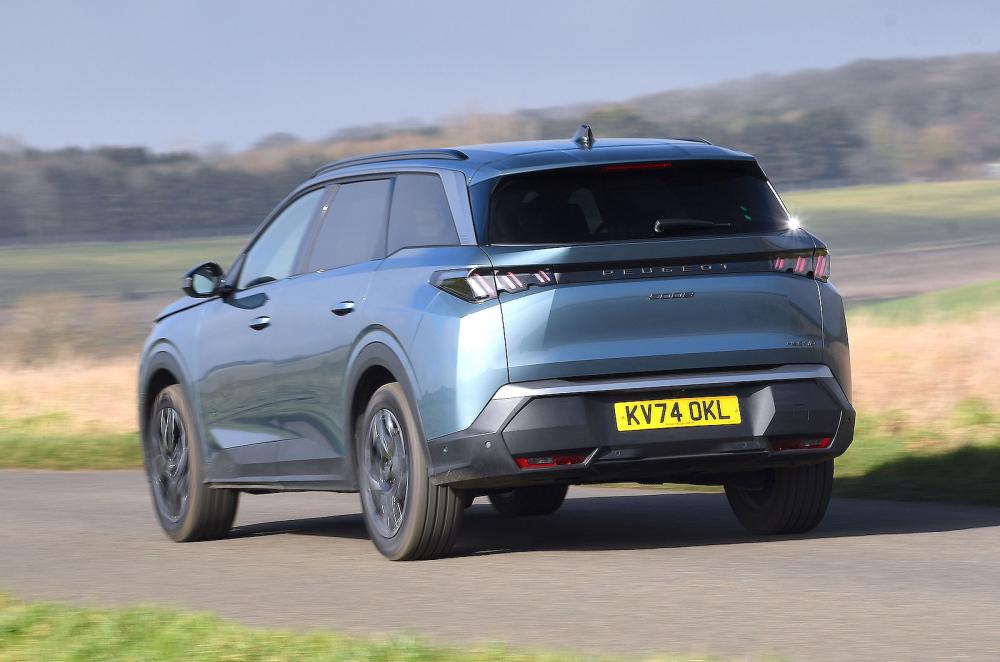Peugeot 5008 rear left driving
