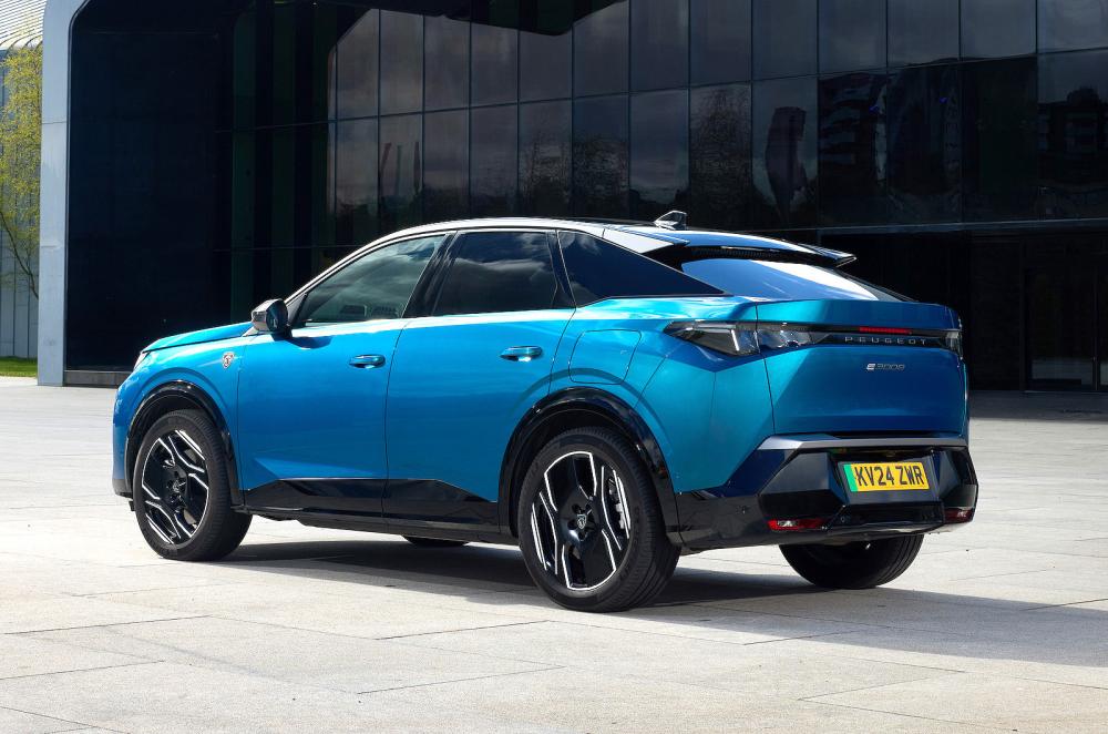 Peugeot E-3008 rear left static