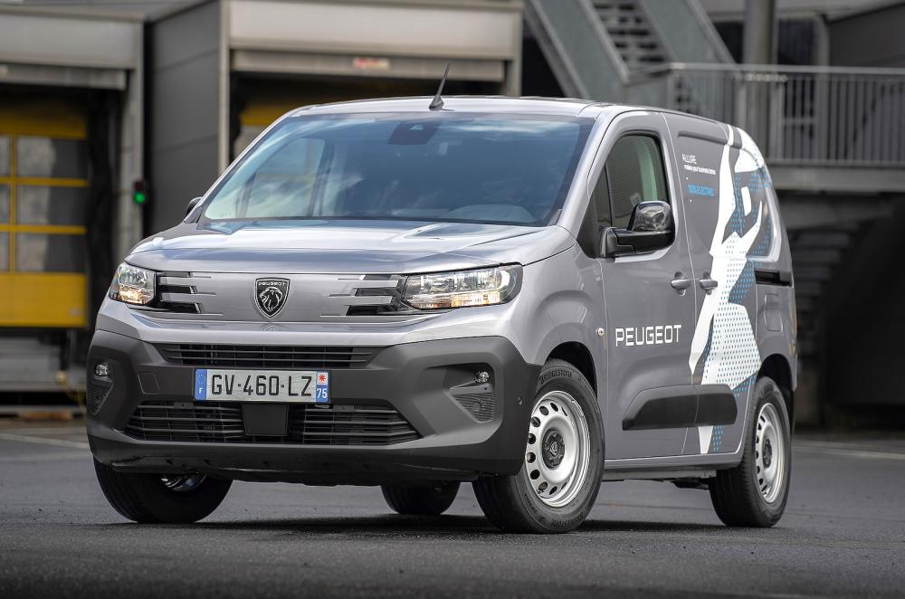 Peugeot Partner front left static