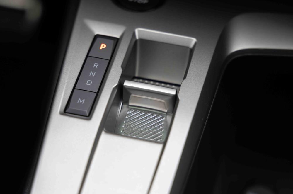 Peugeot 308 SW interior