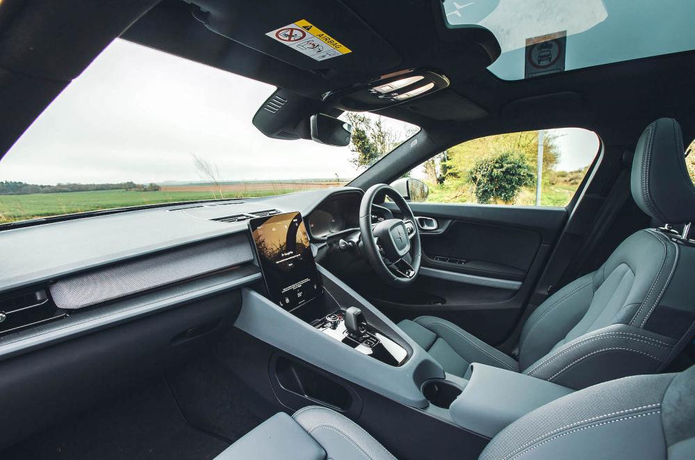 Polestar 2 front seats