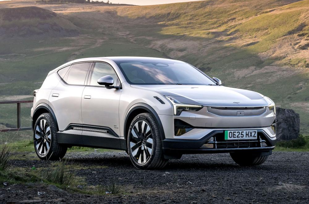 Polestar 3 front right static