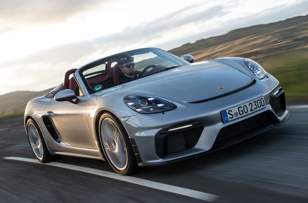 Porsche 718 Boxster Spyder front right driving