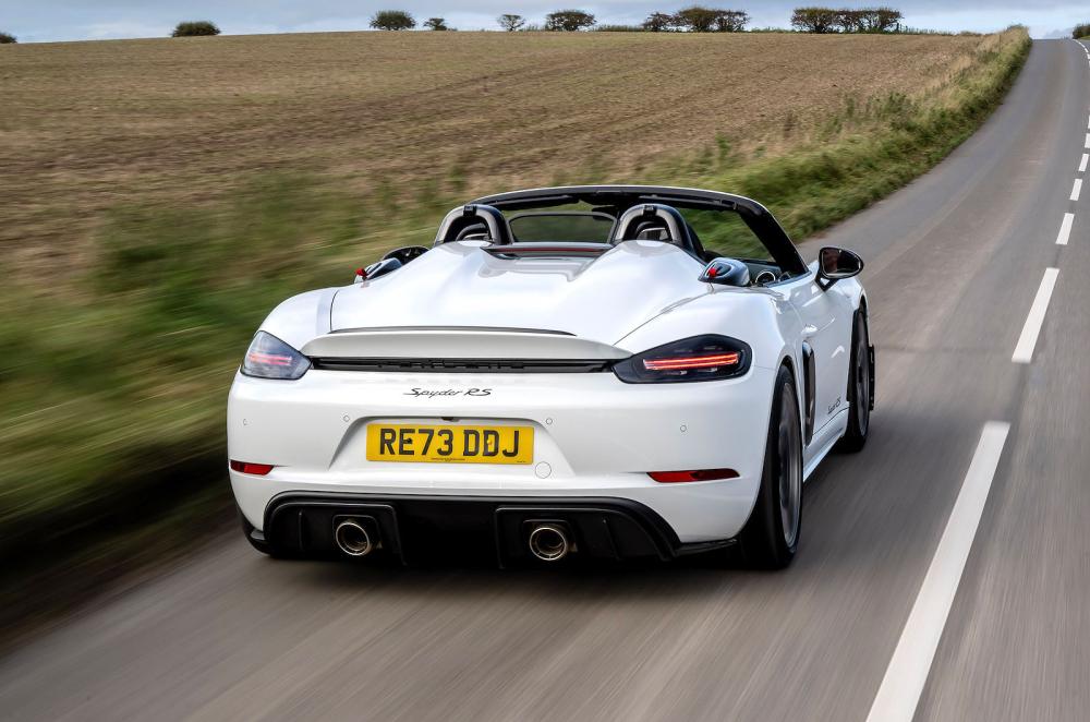 Porsche 718 Spyder RS rear driving