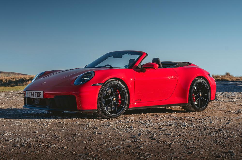 Porsche 911 Cabriolet front left static