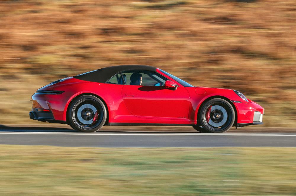 Porsche 911 Cabriolet right driving
