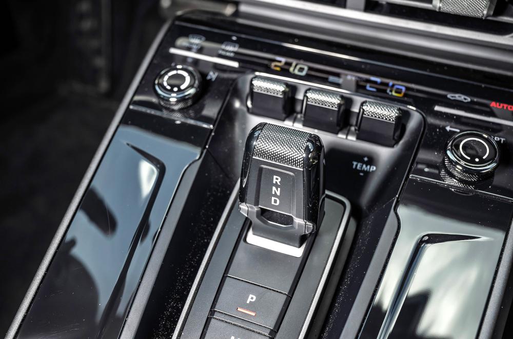 Porsche 911 gear selector