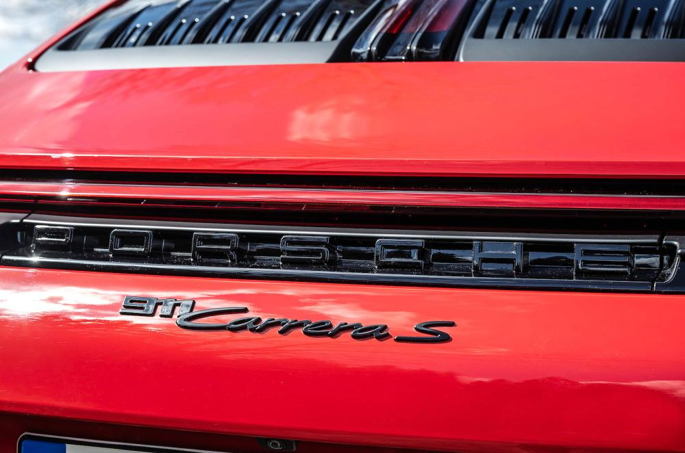 Porsche 911 rear badge