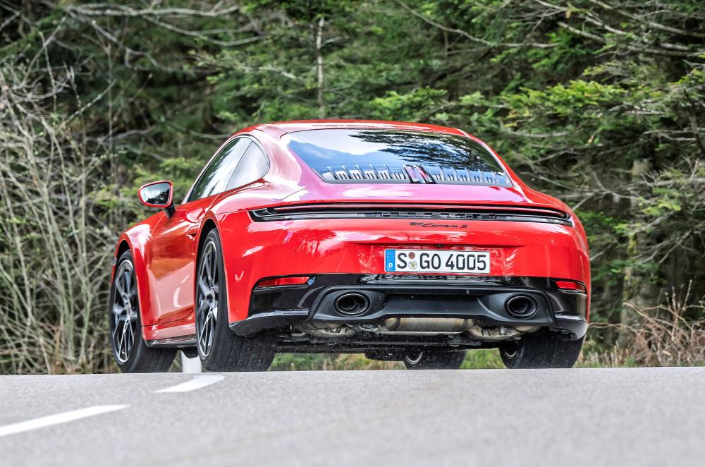 Porsche 911 rear cornering
