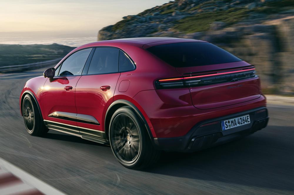 Porsche Macan Electric driving rear left