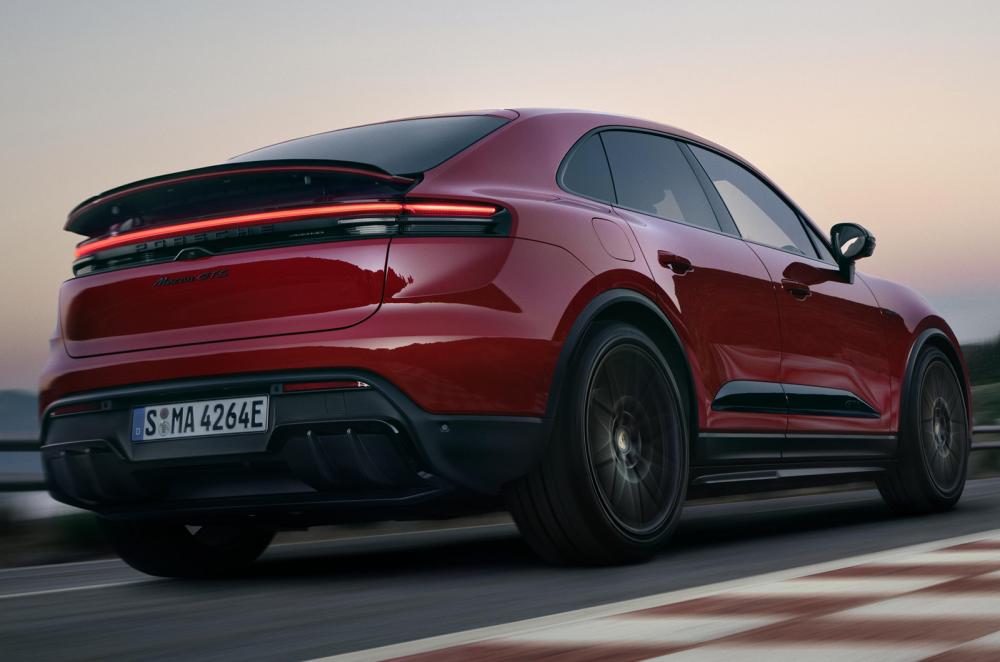 Porsche Macan Electric driving rear right