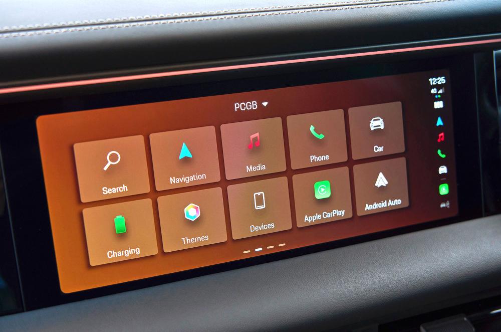 Porsche Macan Turbo Electric infotainment touchscreen
