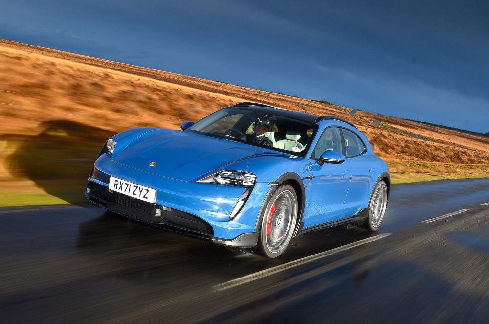 Porsche Taycan Cross Turismo front left tracking