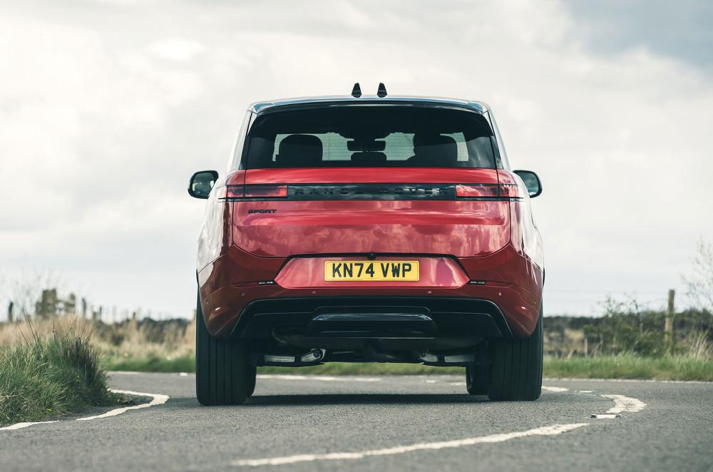 Range Rover Sport rear cornering