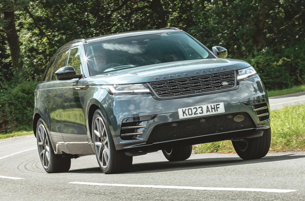Range Rover Velar front cornering