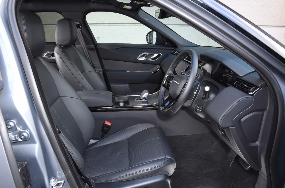 Land Rover Range Rover Velar interior front seats