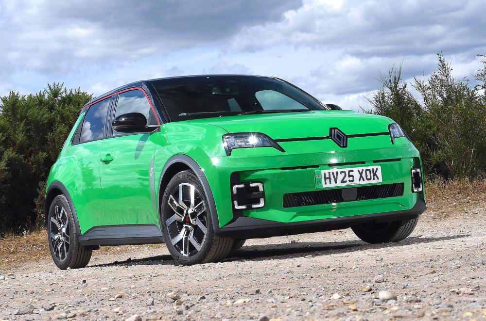 Renault 5 front right static