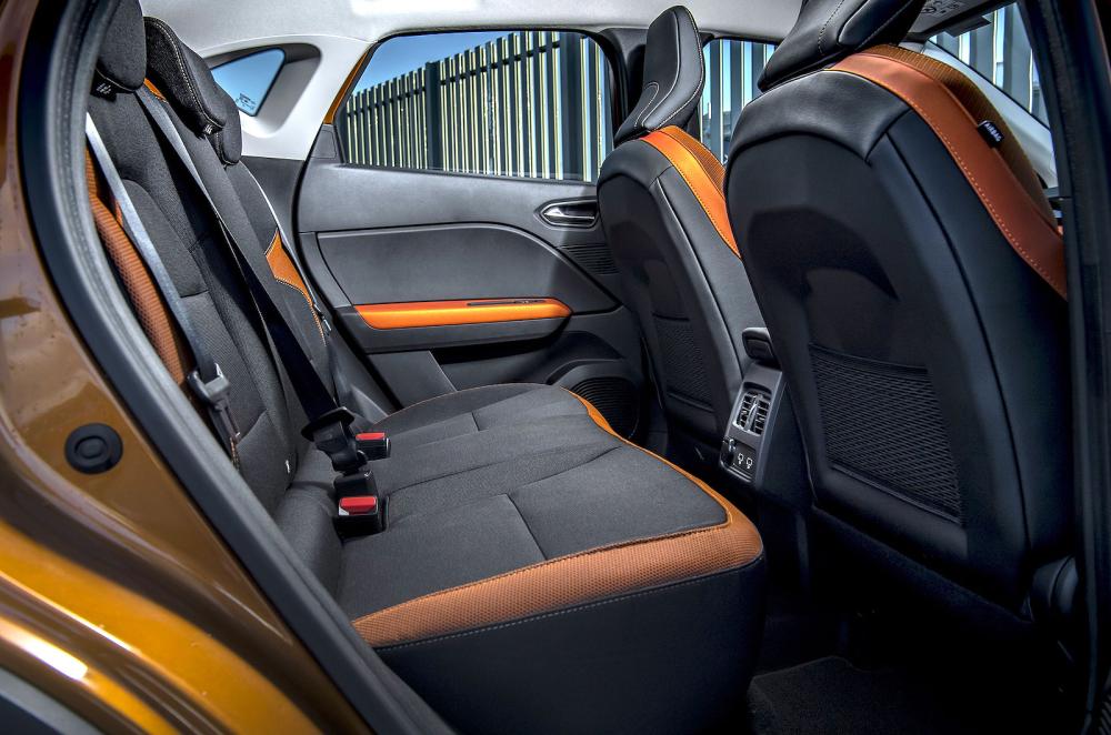 Renault Captur back seats