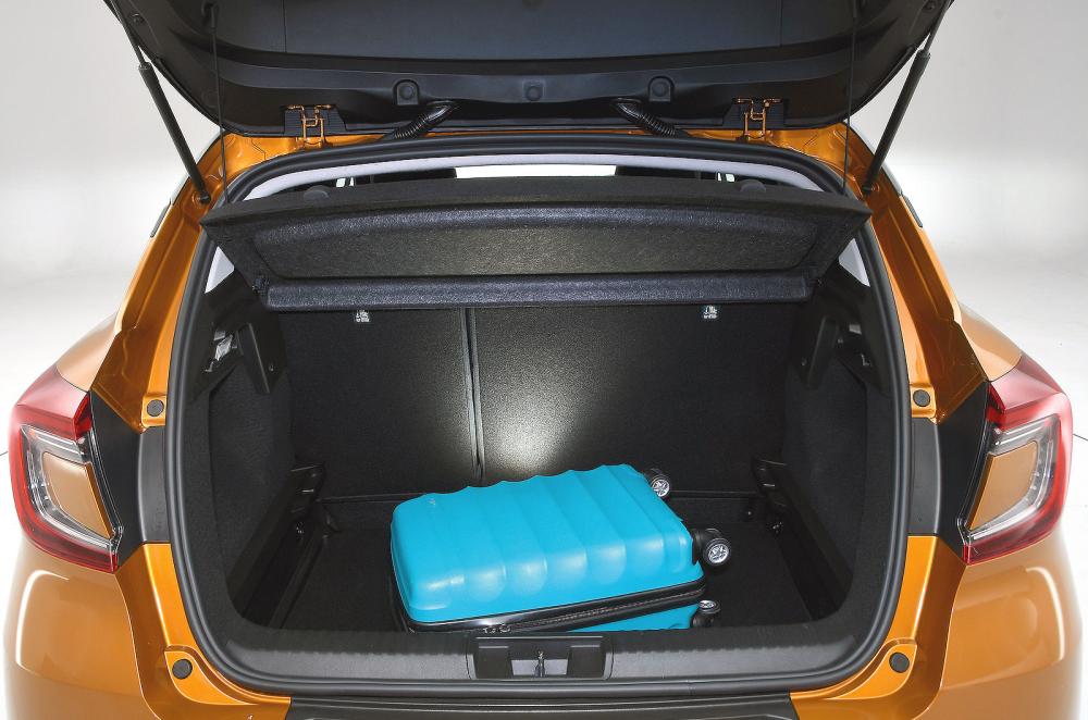 Renault Captur boot