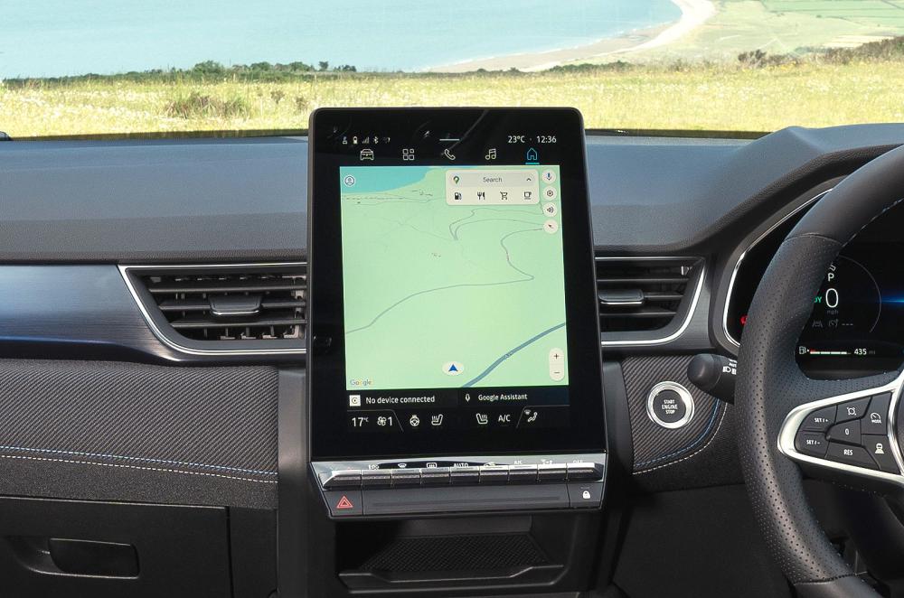Renault Captur infotainment touchscreen