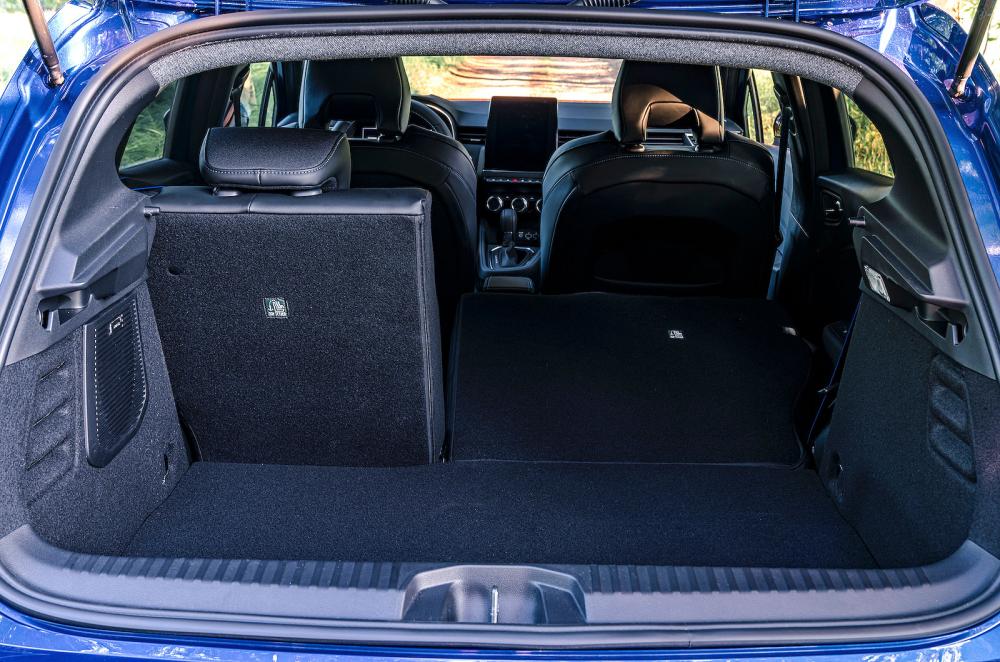 Renault Clio boot