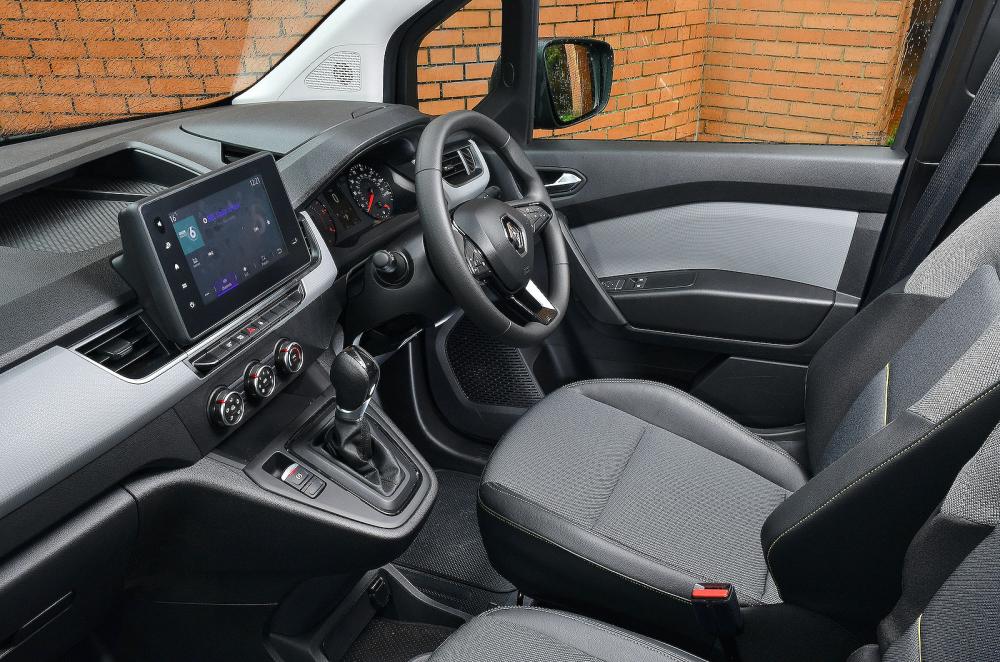Renault Kangoo interior dashboard