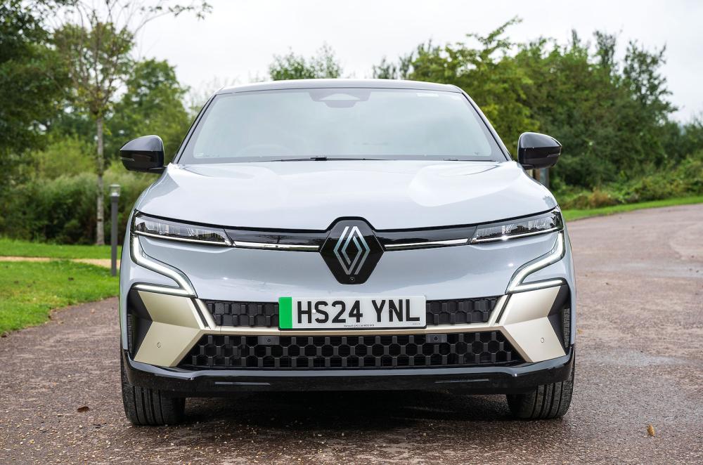 Renault Megane E-Tech front static