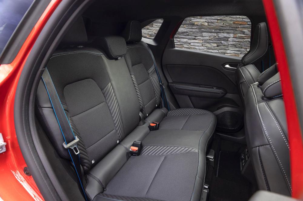 Renault Symbioz back seats