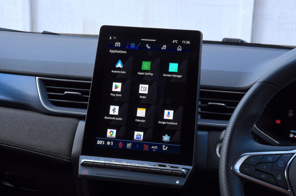 Renault Symbioz infotainment touchscreen